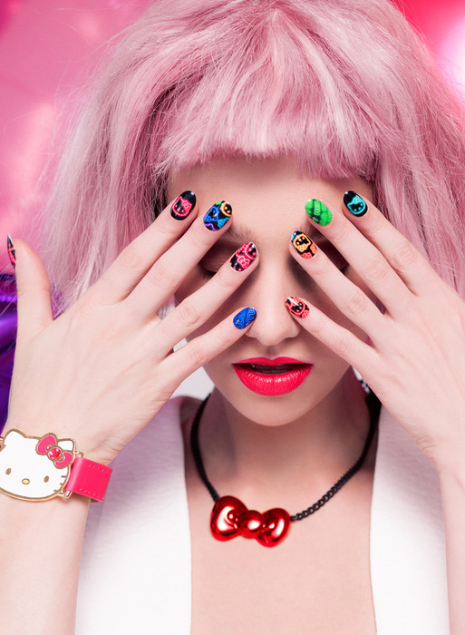 魔幻PARTY之夜怎麼可以少了Hello Kitty!一起到舞池中央盡情地揮灑熱情吧!
型號W164
26 pcs/ NT$680
